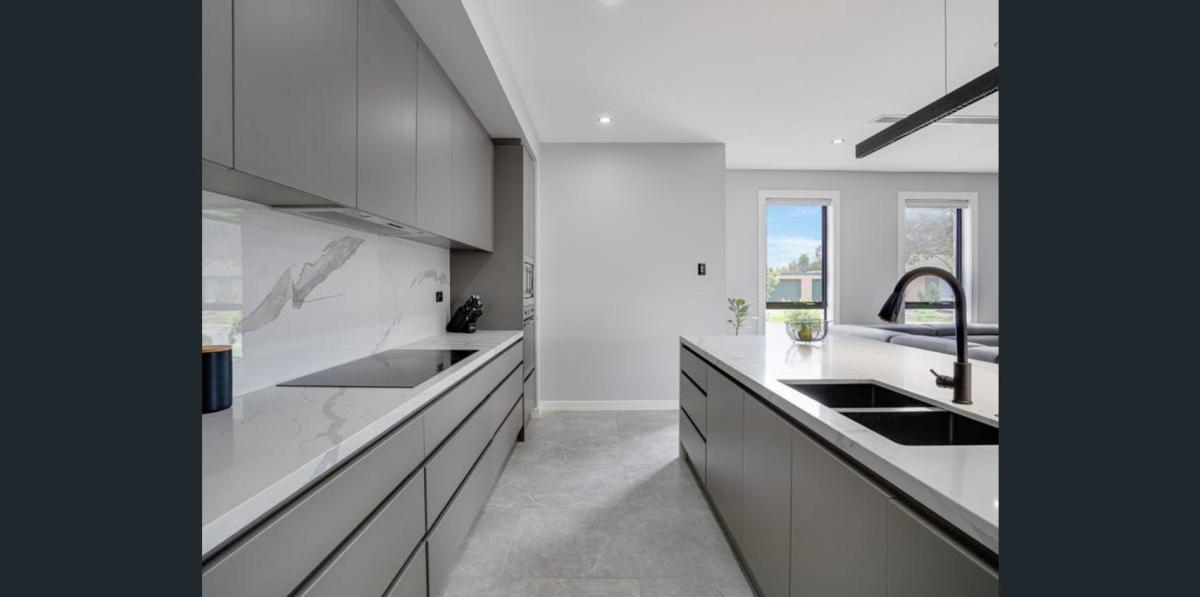 Alexander Avenue - View 8